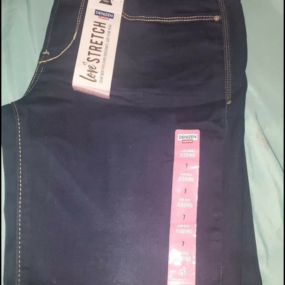Women's jeans